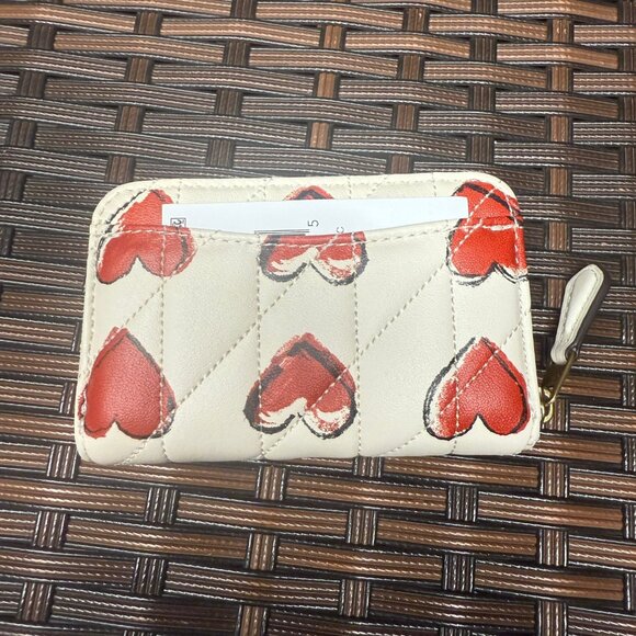 coach Essential Small Zip Around Card Case With Quilting And Heart Print cbr71 - Picture 2 of 7